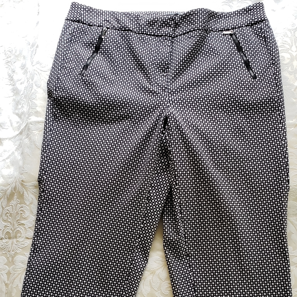 Lane Bryant capri pants